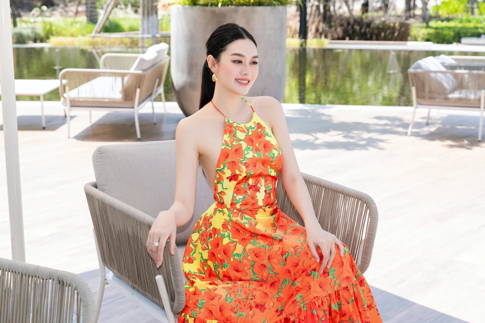 Á hậu Tường San.