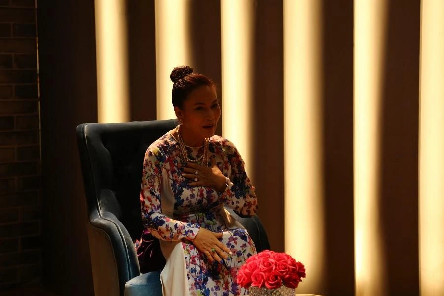 Chị Hồng chua xót kể câu chuyện của mình.