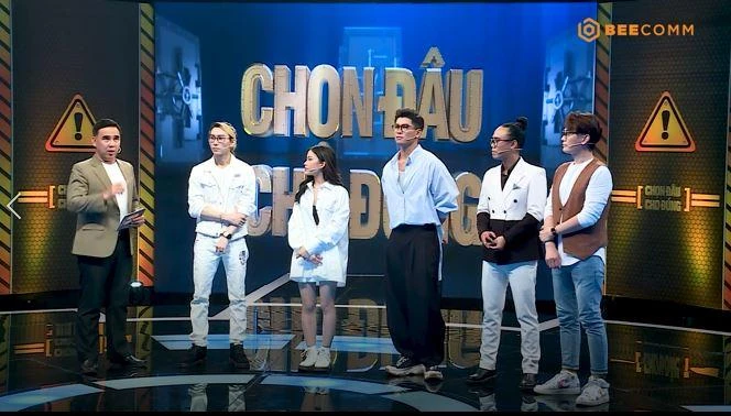 Các thành viên đội Tỉnh táo. Ảnh: CTCC