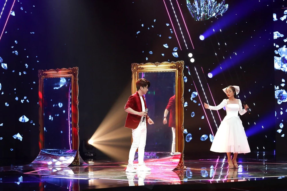 Lý Thu Thảo với ca khúc Mùa hè đẹp nhất.