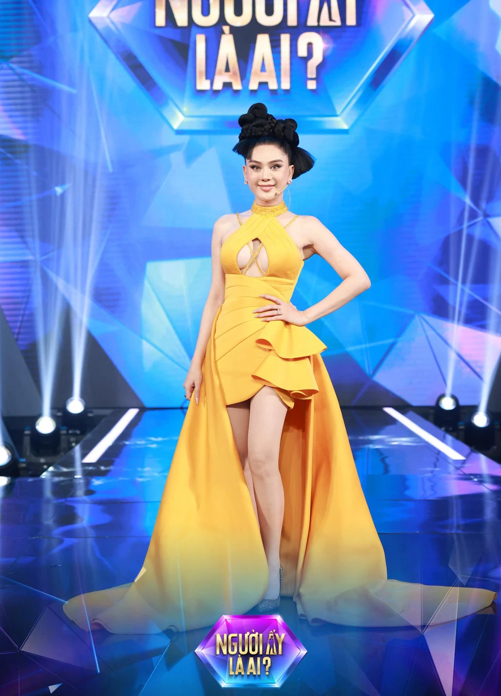 Lâm Khánh Chi là khách mời cố vấn của chương trình.