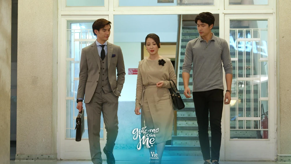 Trọng Khang được Quang Minh bảo lãnh.