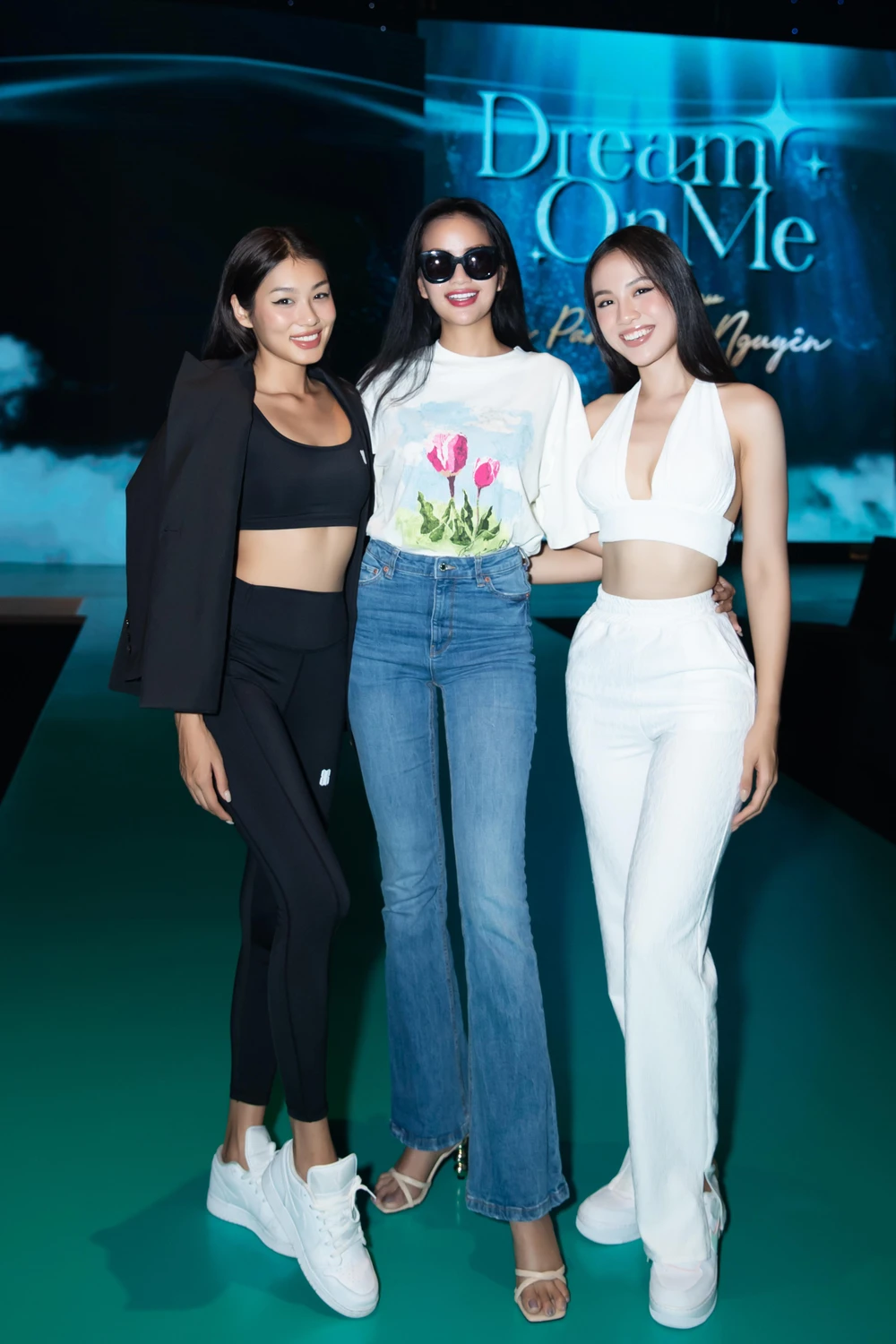 Hình ảnh top 3 tại sự kiện.