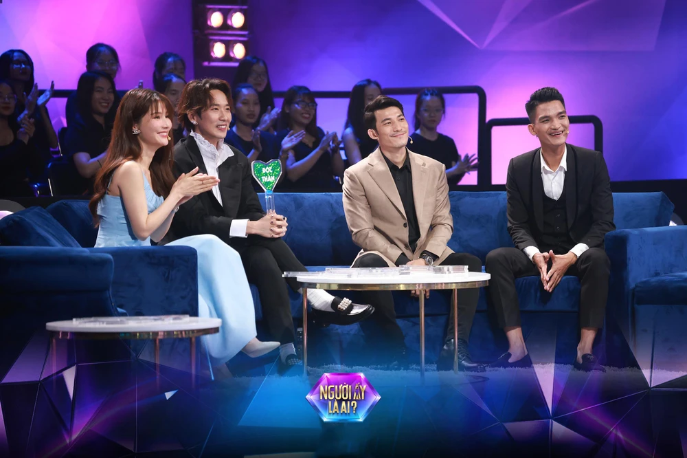 Ban cố vấn trong chương trình. Ảnh: CTCC