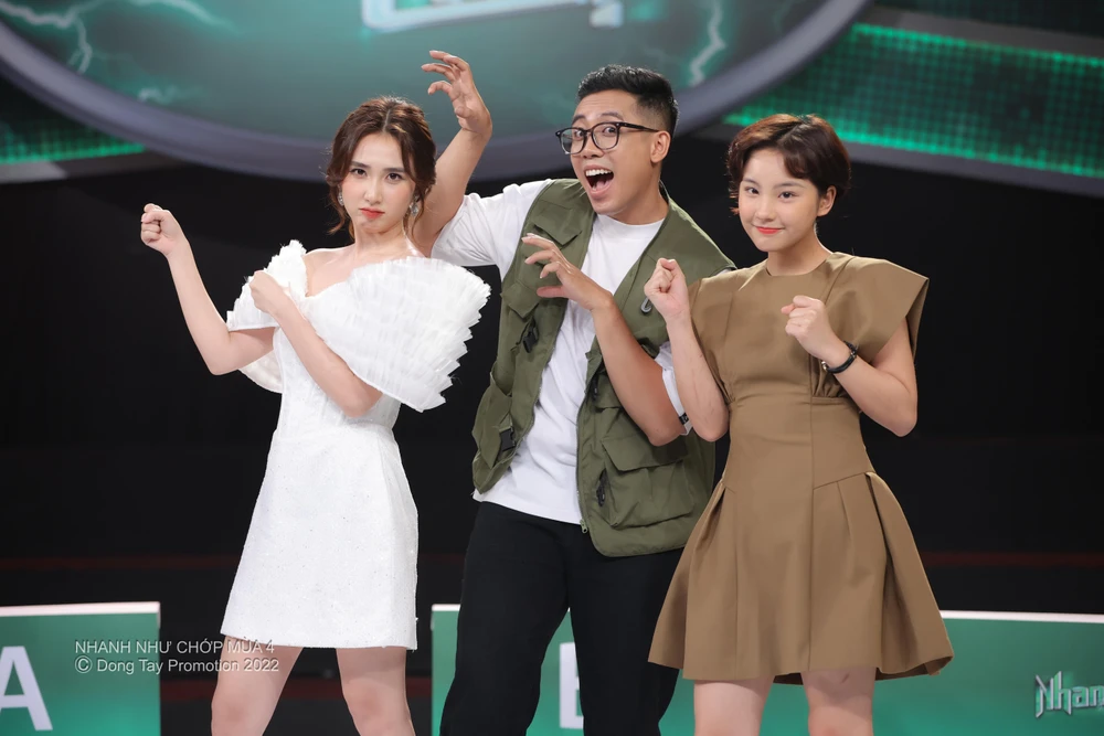 Các thành viên đội B.