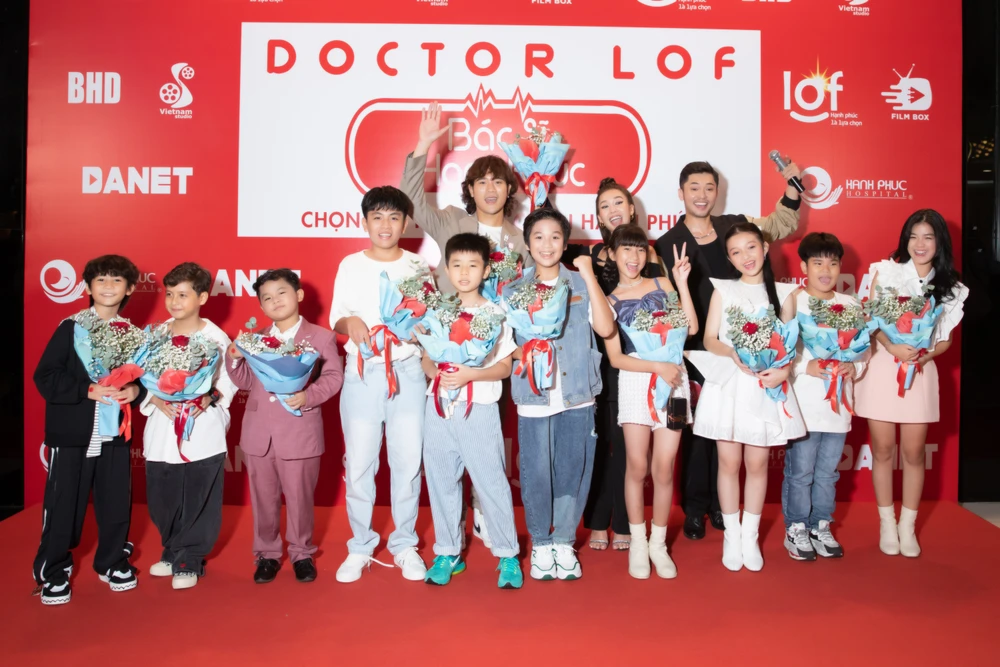 Dàn diễn viên nhí trong phim. Dàn diễn viên nhí trong phim.