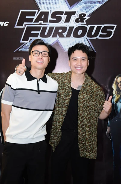 Vương Anh – Mạnh Quân.