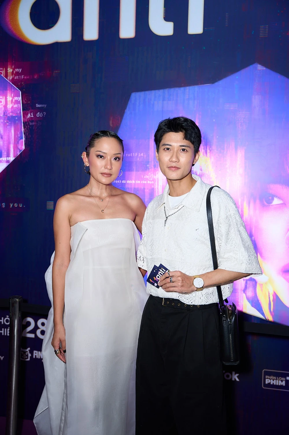 Avin Lu đến chung vui cùng Hồ Thu Anh, họ từng là bạn diễn trong Sài gòn trong cơn mưa. Avin Lu đến chung vui cùng Hồ Thu Anh, họ từng là bạn diễn trong Sài gòn trong cơn mưa.