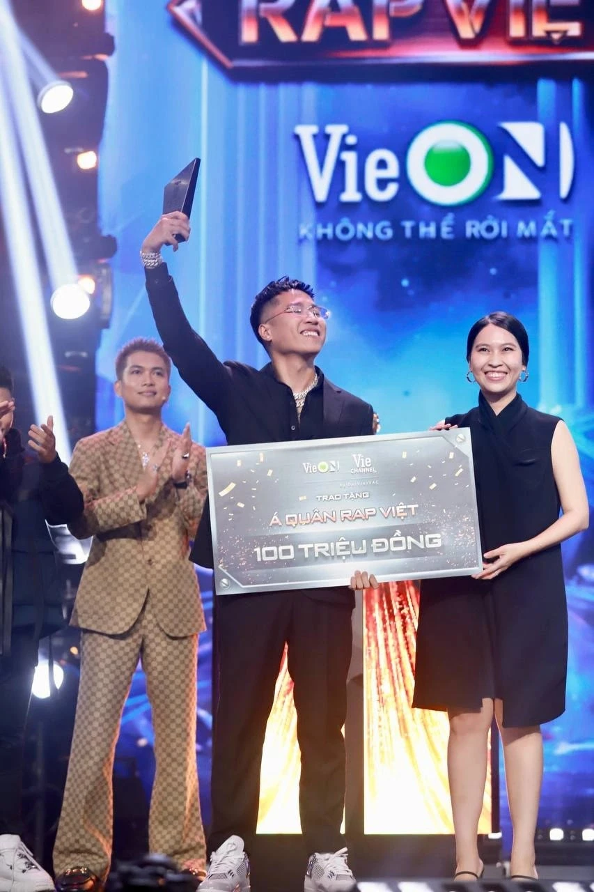 24k.Right giành ngôi á quân.