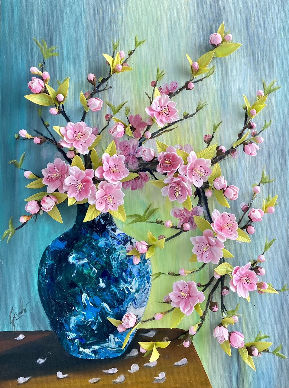 Ngắm tranh mai đào đất sét sống động như thật của người phụ nữ Sài Gòn