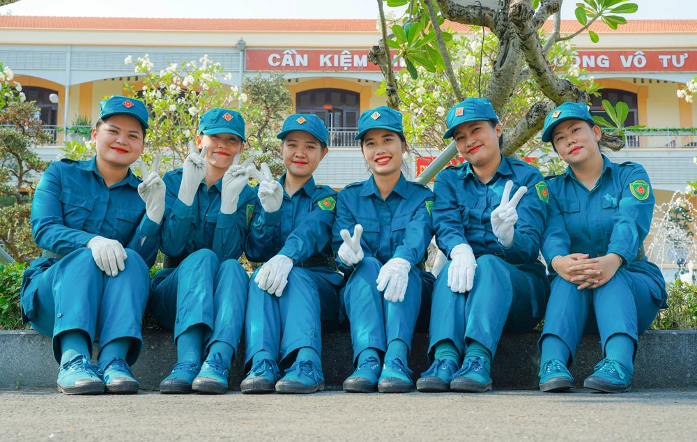 nu-dan-quan-tphcm (8).jpg