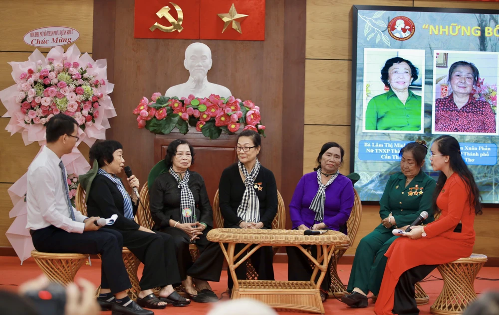 Những bông hoa trên tuyến lửa 1C