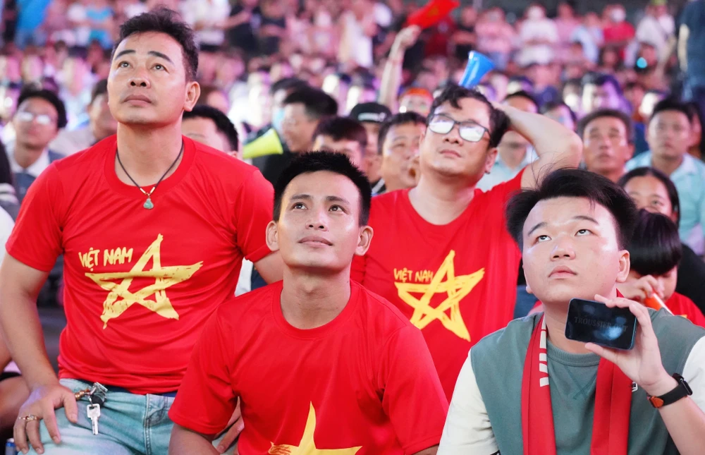 Doi-tuyen-viet-nam (2).jpg