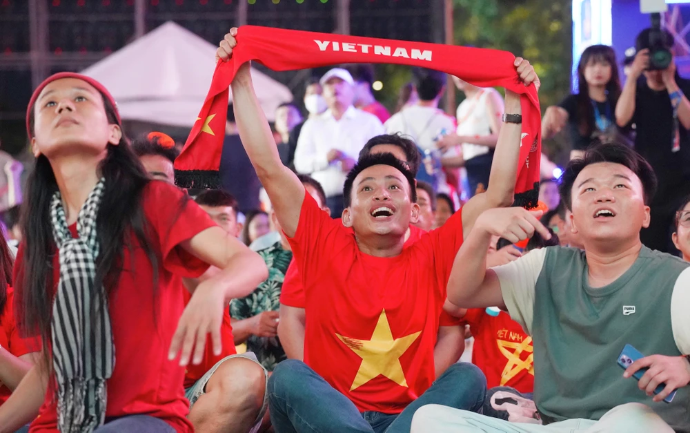 Doi-tuyen-viet-nam (3).jpg