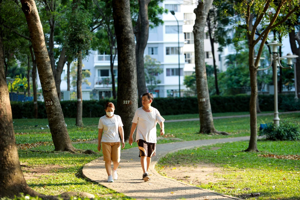 Công viên xanh mát giữa lòng Tân Phú, 'chữa lành' những ngày Sài Gòn nắng nóng