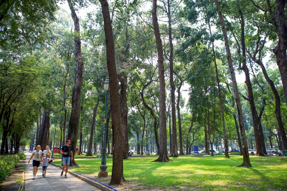 Sai-gon-nang nong (2).jpg