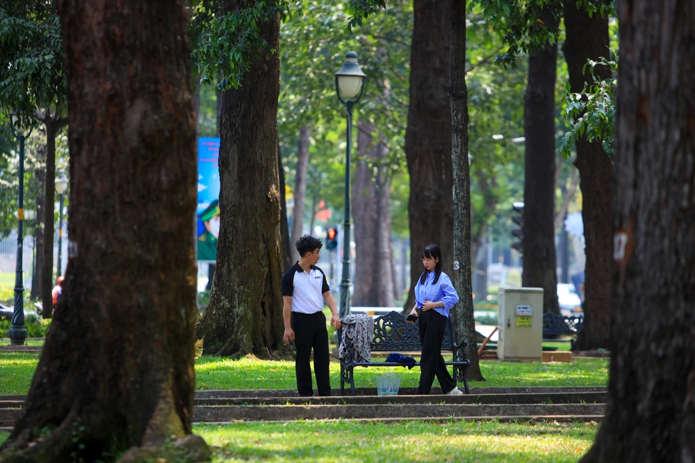 Sai-gon-nang nong (3).jpg