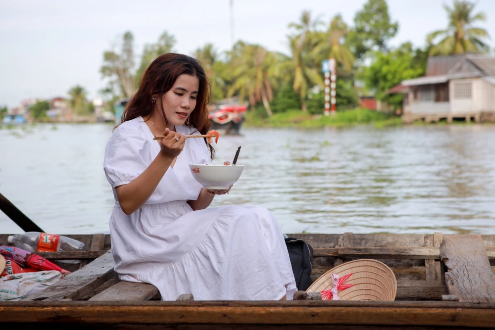 bún nước lèo Sóc Trăng