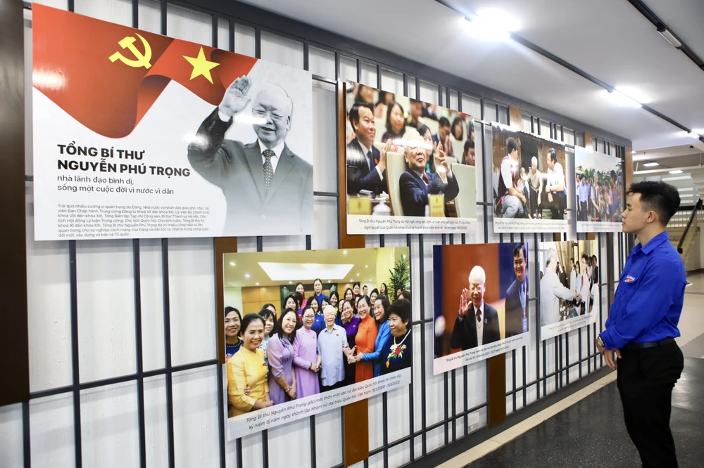 Tong-bi-thu-Nguyen-Phu-Trong (5).jpg