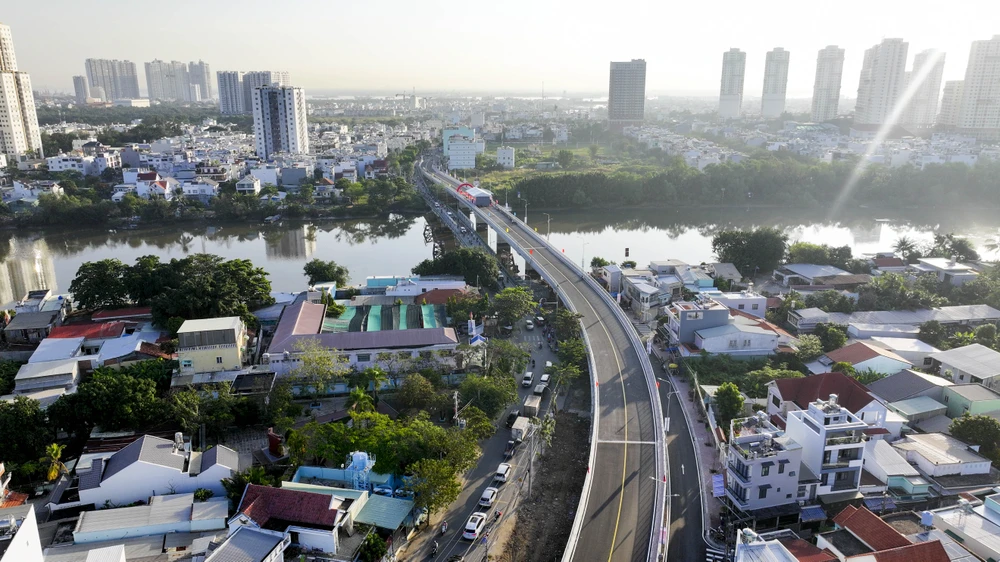 cau-phuoc-long (14).jpg