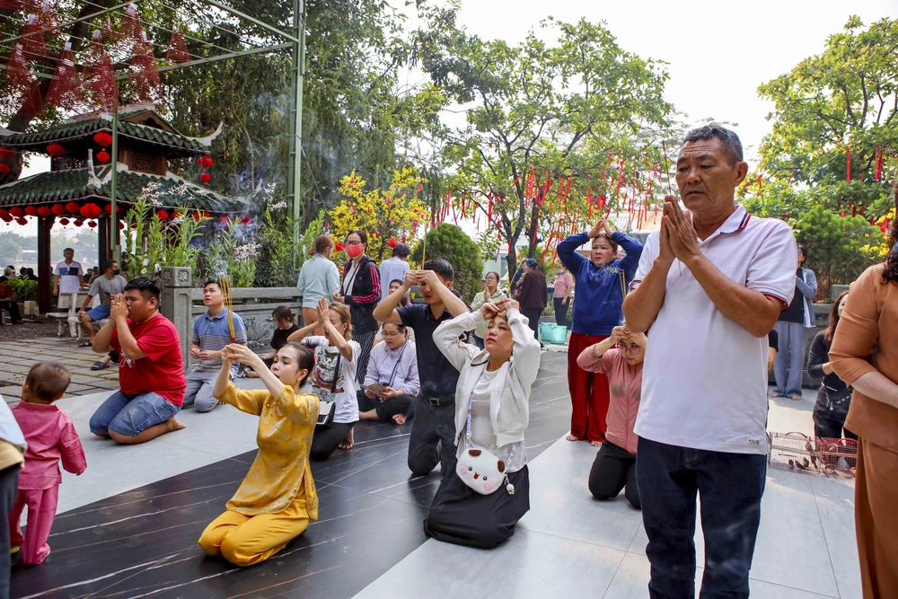 phong-sinh-ram-thang-gieng (10).jpg