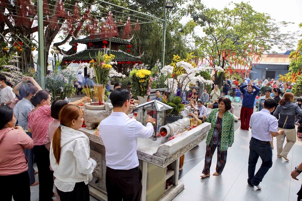 phong-sinh-ram-thang-gieng (9).jpg