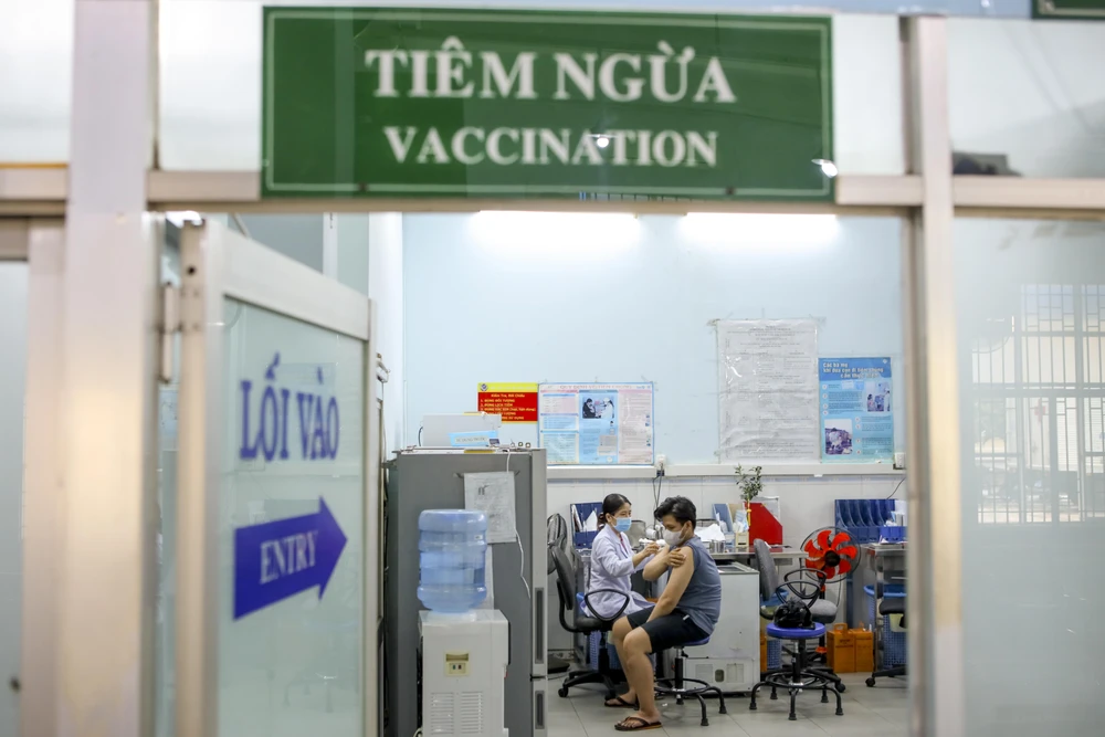 tiem-vaccine-cum (6).jpg