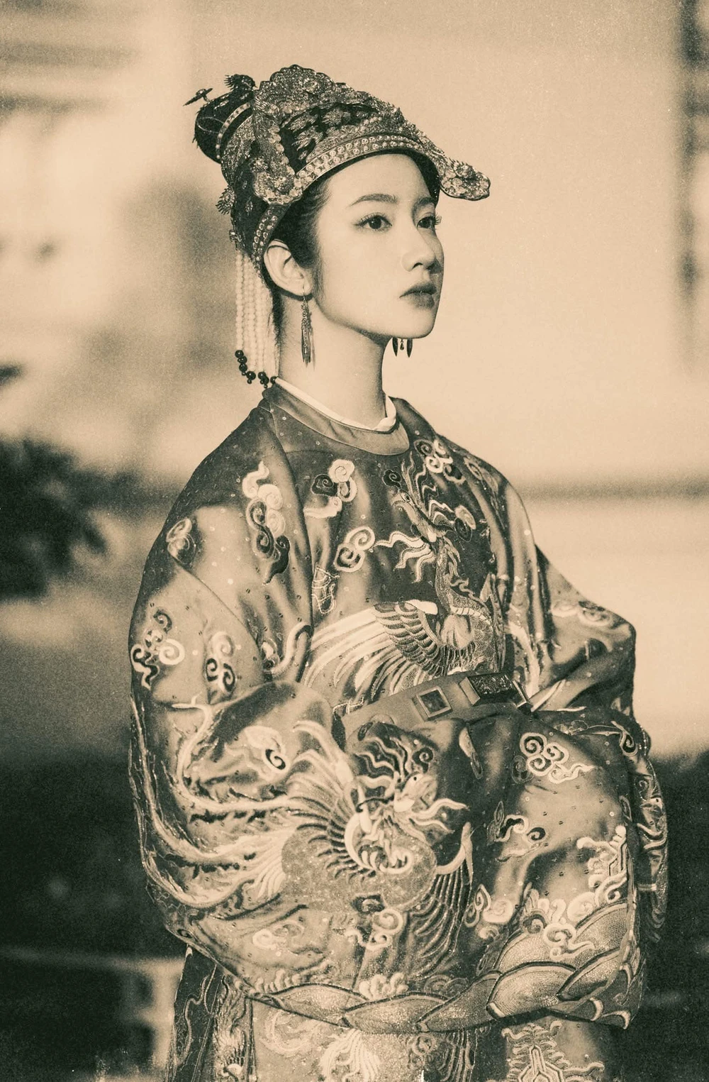 Nam-phuong-hoang-hau (1).jpg