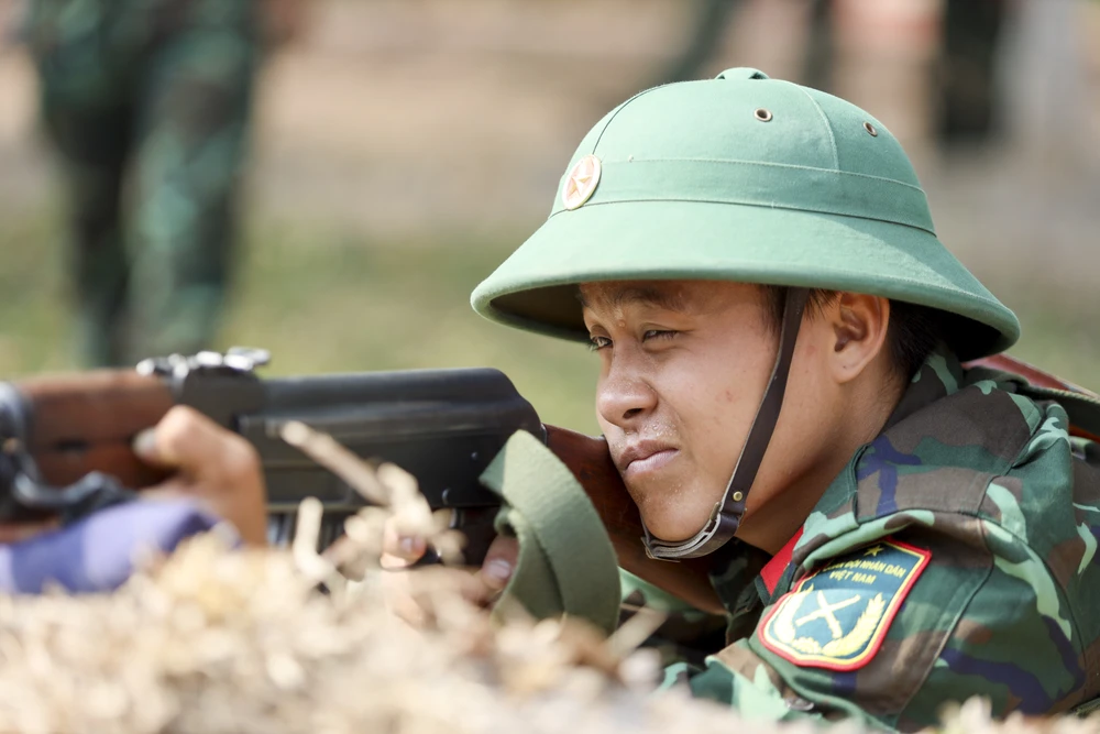 nhung-ngay-trong-quan-ngu (10).jpg