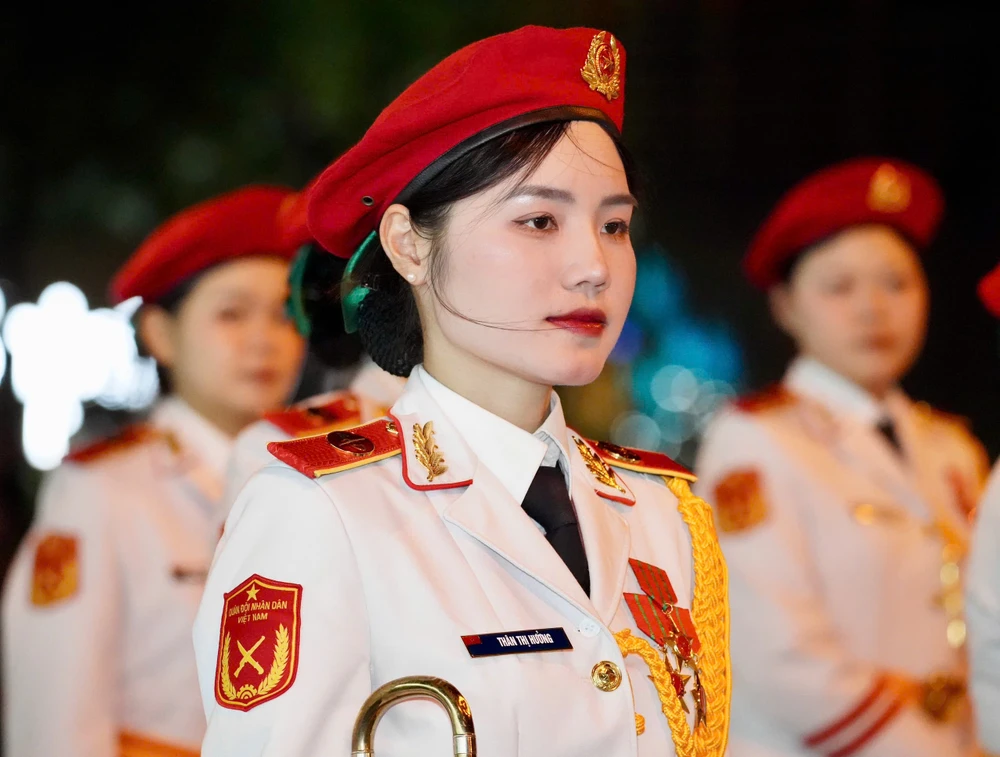 dieu-binh-30-4 (13).jpg