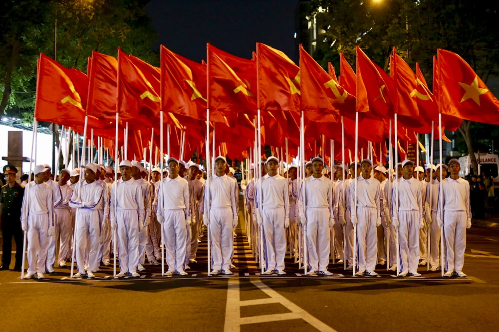 dieu-binh-30-4 (3).jpg