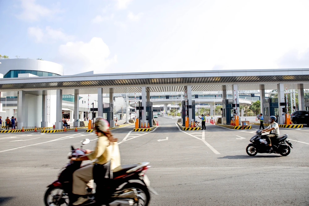 Cơ quan chức năng đang theo dõi tình hình giao thông khu vực Nhà ga T3 để có điều chỉnh cho phù hợp