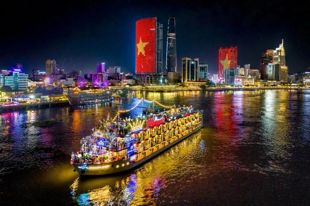 50 nam vuon minh-1.jpg