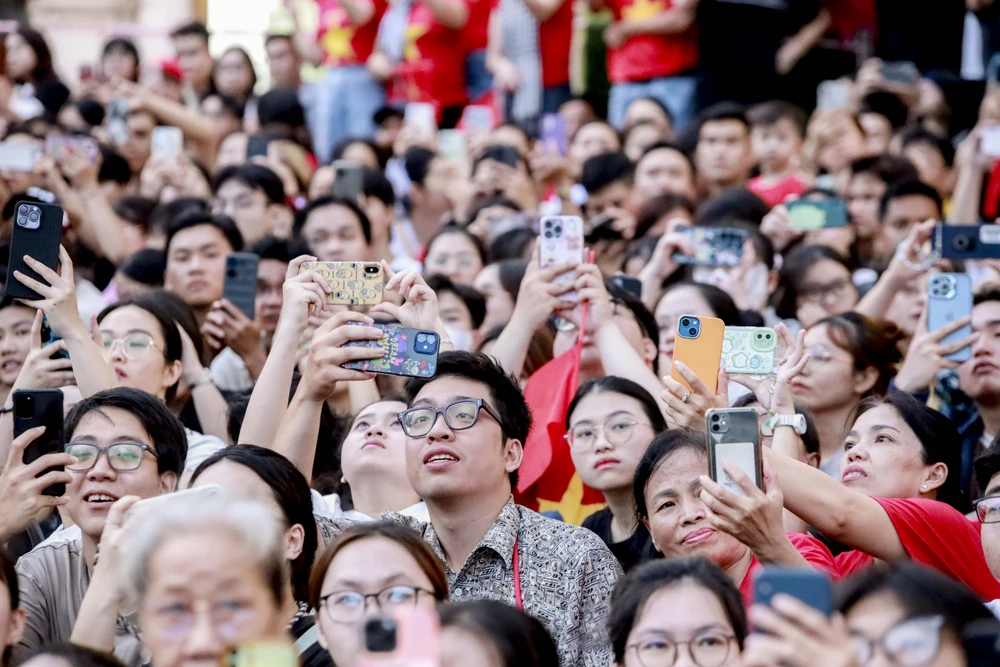 dieu binh 30-4- nguoi dan va chien si (21).jpg