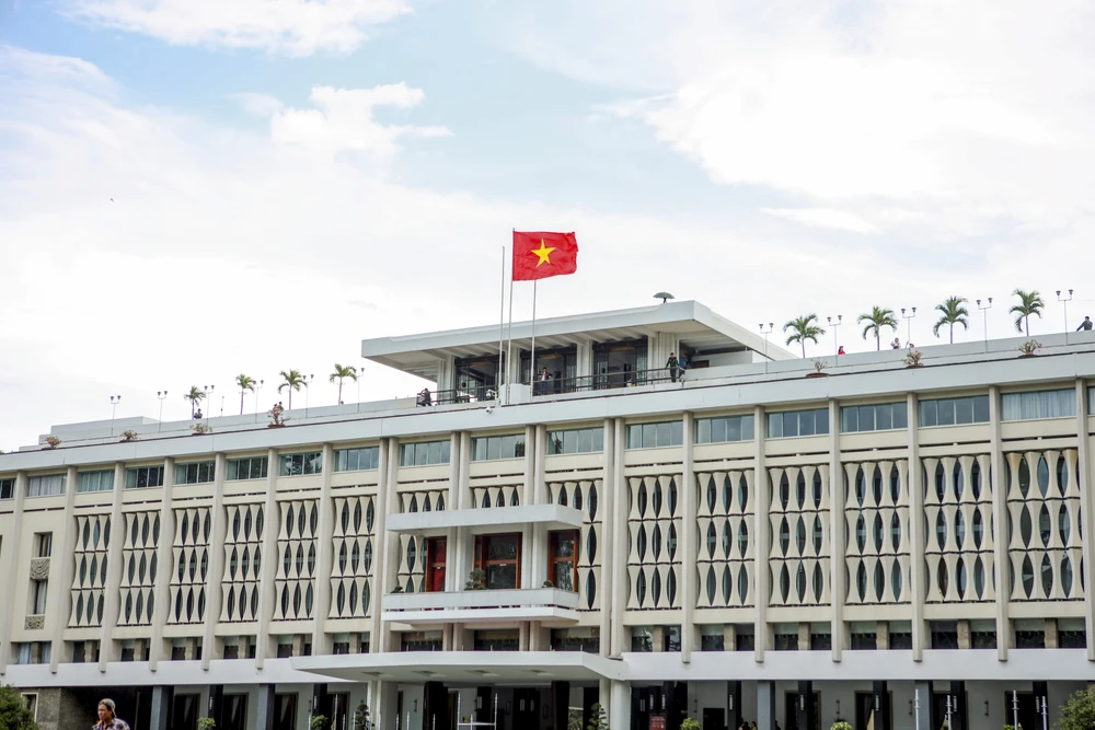 Chiến sĩ hóa học âm thầm đảm bảo an toàn cho diễu binh 30-4 (27).jpg