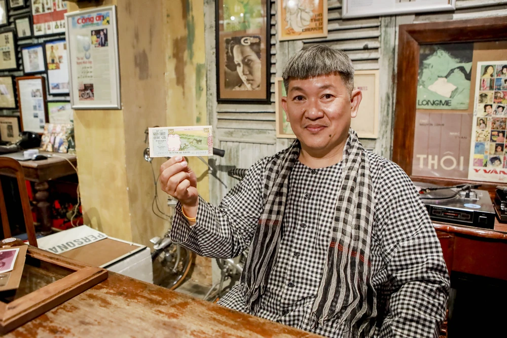 Tờ vé số không bao giờ sổ (2).jpg