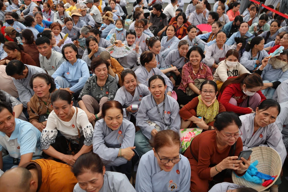 xá lợi trái tim bồ tát Thích Quảng Đức (16).jpg