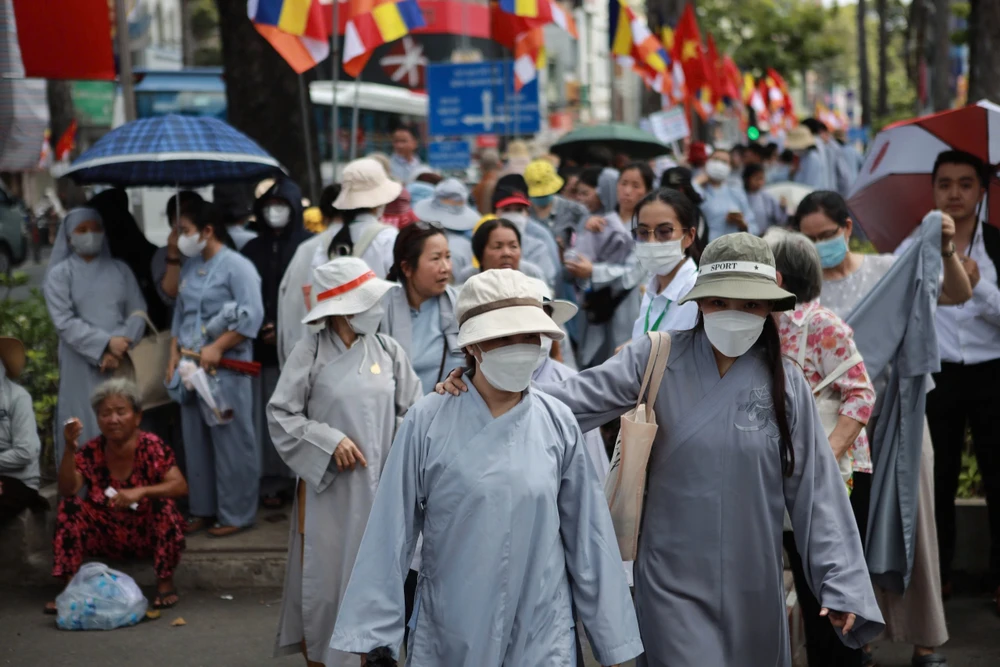 xá lợi trái tim bồ tát Thích Quảng Đức (2).jpg