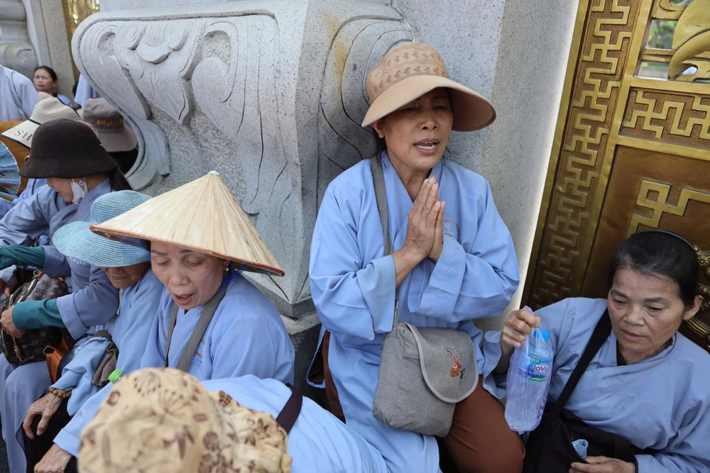 xá lợi trái tim bồ tát Thích Quảng Đức (5).jpg