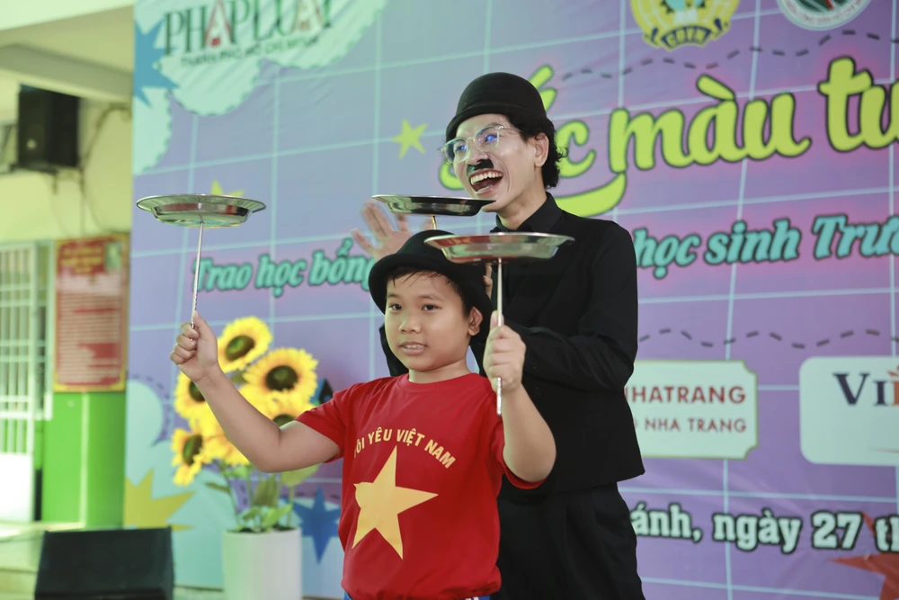 tet thieu nhi 1-6 (1).jpg