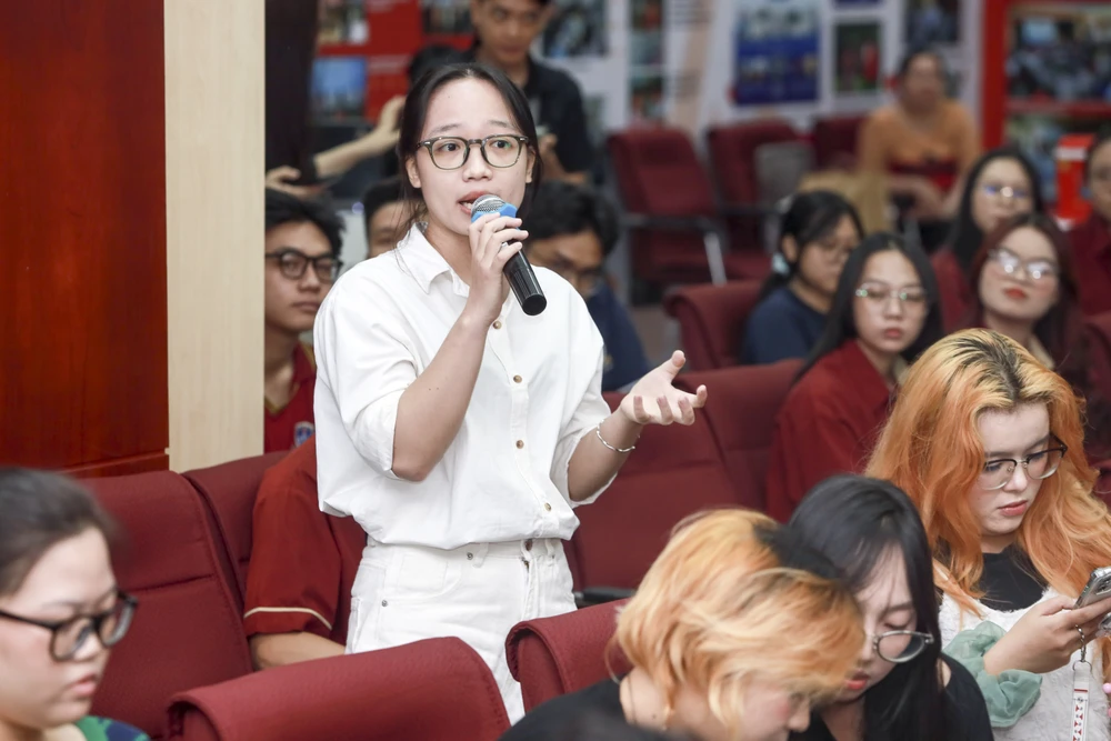 Phat dong cuoc thi anh (15).jpg