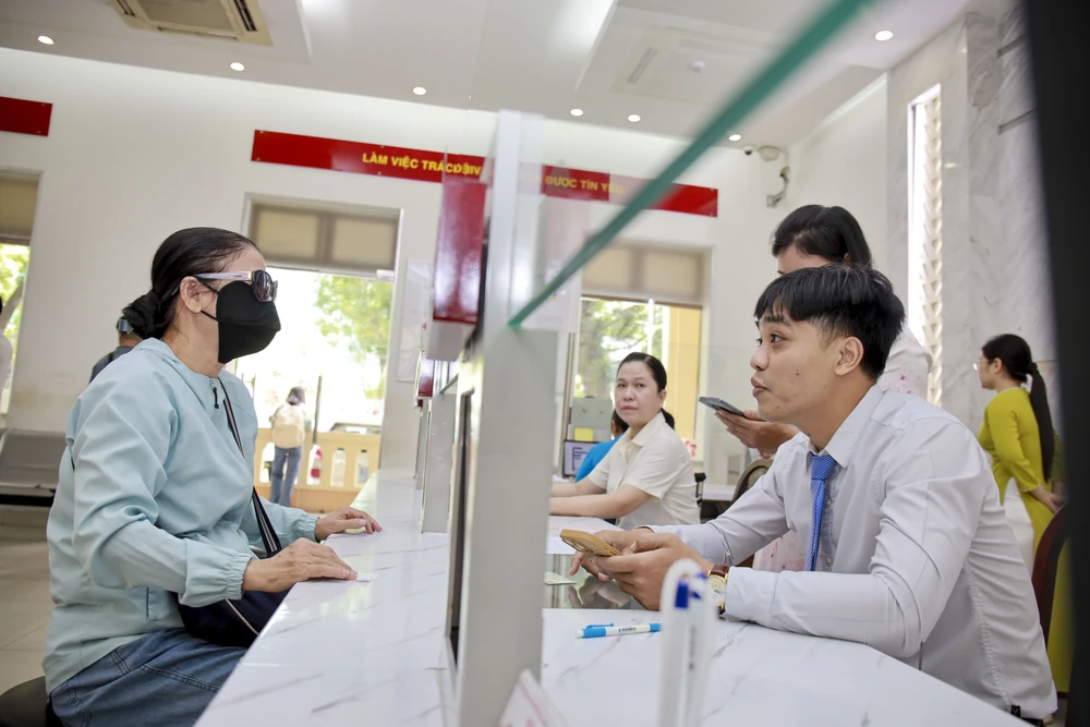 Chính quyền 2 cấp (9).jpg