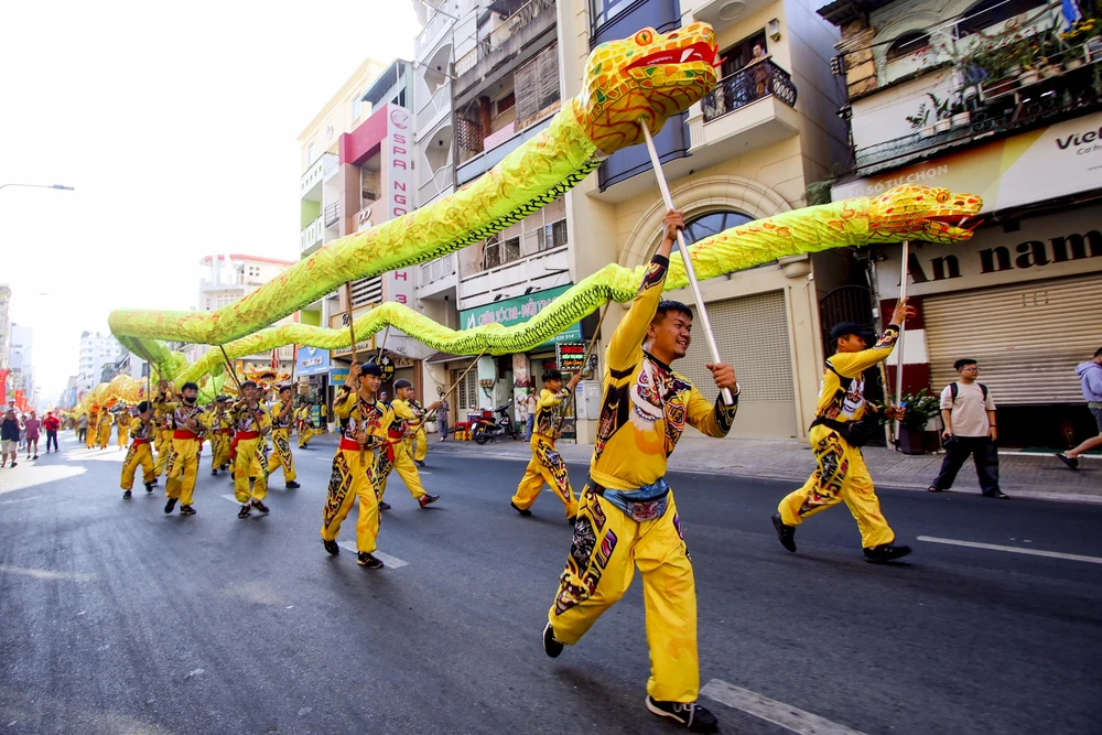 Phường Chợ Lớn: Từ hội quán người Hoa đến trái tim y tế phương Nam