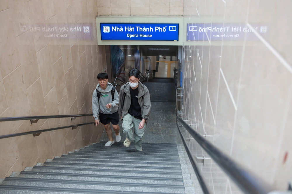 Ga metro Nhà hát Thành phố kết nối trung tâm thương mại (18).jpg