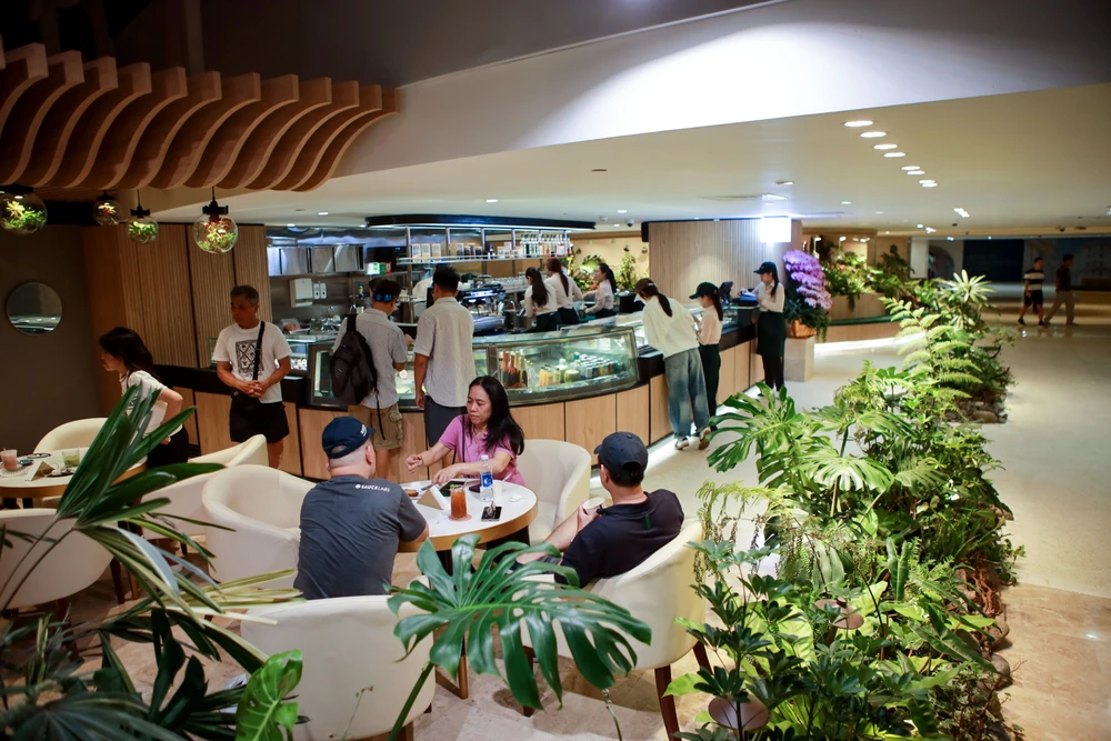 Ga metro Nhà hát Thành phố kết nối trung tâm thương mại (23).jpg