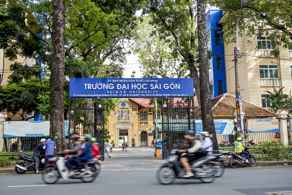 Phường Chợ Quán (10).jpg