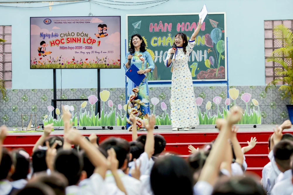 Học sinh lớp 1- TPHCM (1).jpg