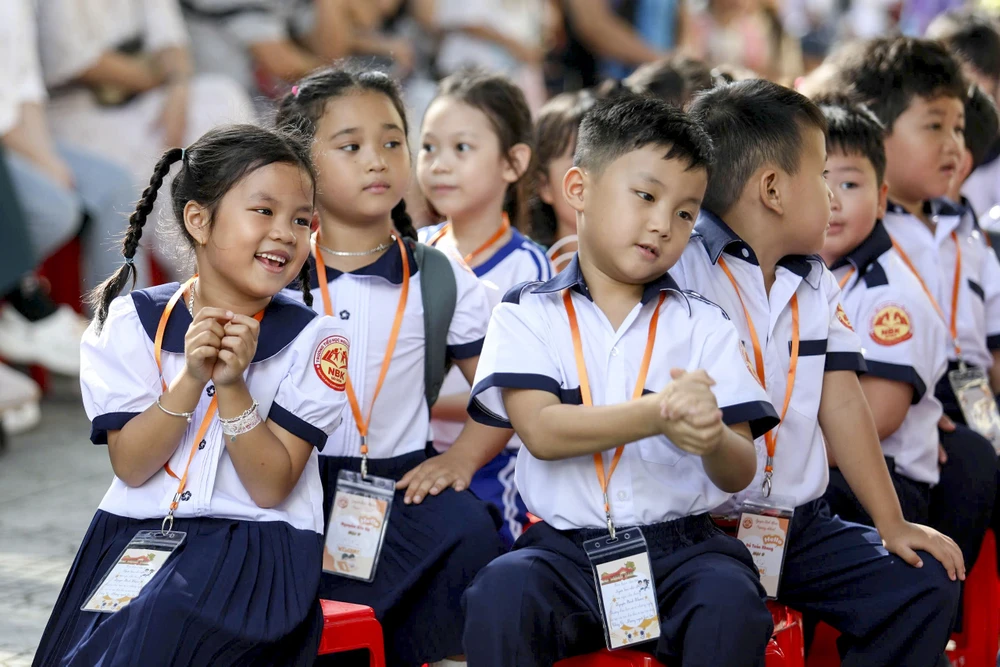 Học sinh lớp 1- TPHCM (21).jpg