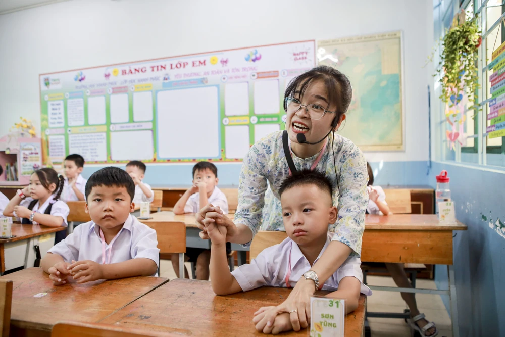 Học sinh lớp 1- TPHCM (6).jpg