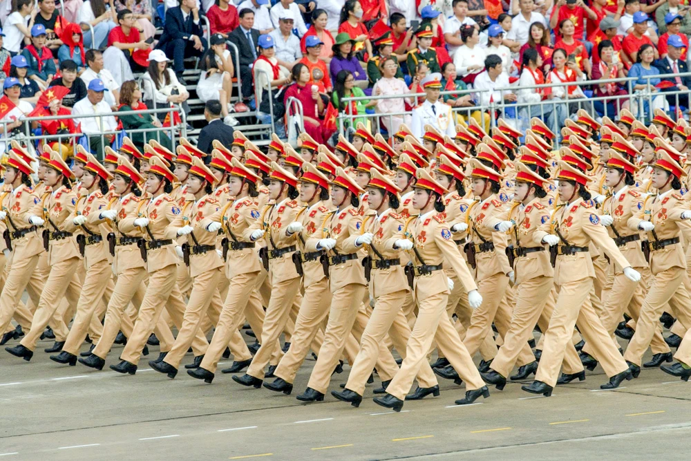 2. Dieu binh A80 -Dang Trung (1).jpg